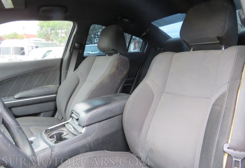 2018 Dodge Charger - Image 21