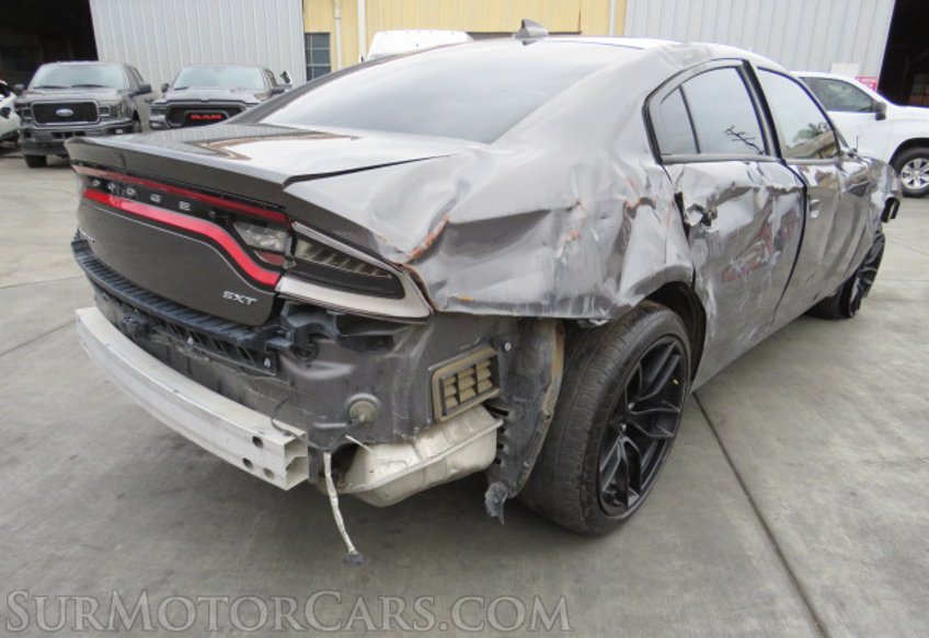 2018 Dodge Charger - Image 7