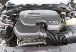 2018 Dodge Charger - Image 30