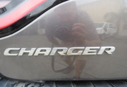 2018 Dodge Charger - Image 13