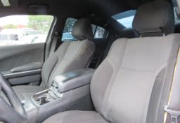 2018 Dodge Charger - Image 21