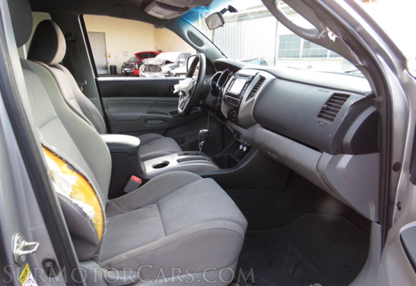 2015 Toyota Tacoma - Image 22