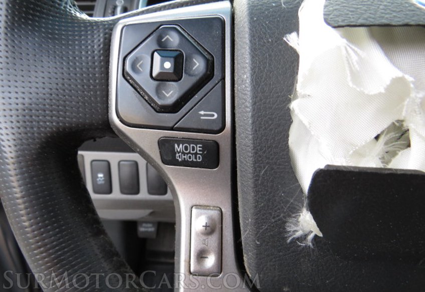 2015 Toyota Tacoma - Image 38