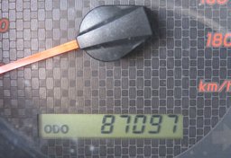 2015 Toyota Tacoma - Image 32