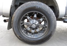 2015 Toyota Tacoma - Image 11