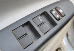 2015 Toyota Tacoma - Image 42