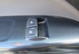 2021 Chevrolet Colorado - Image 34