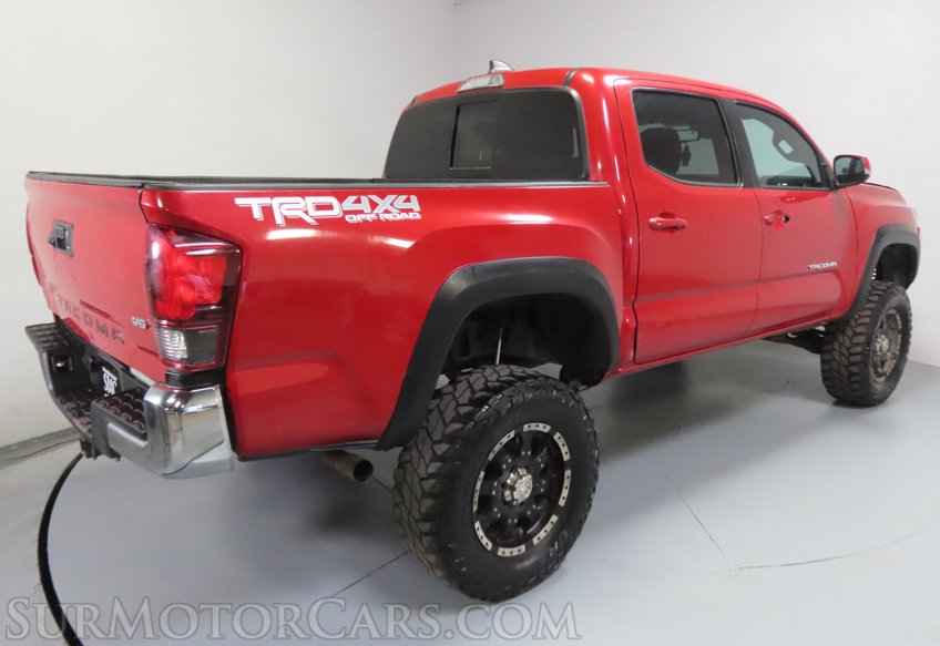 2023 Toyota Tacoma - Image 9