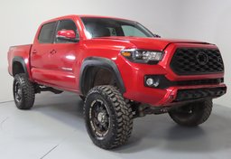 2023 Toyota Tacoma - Image 3