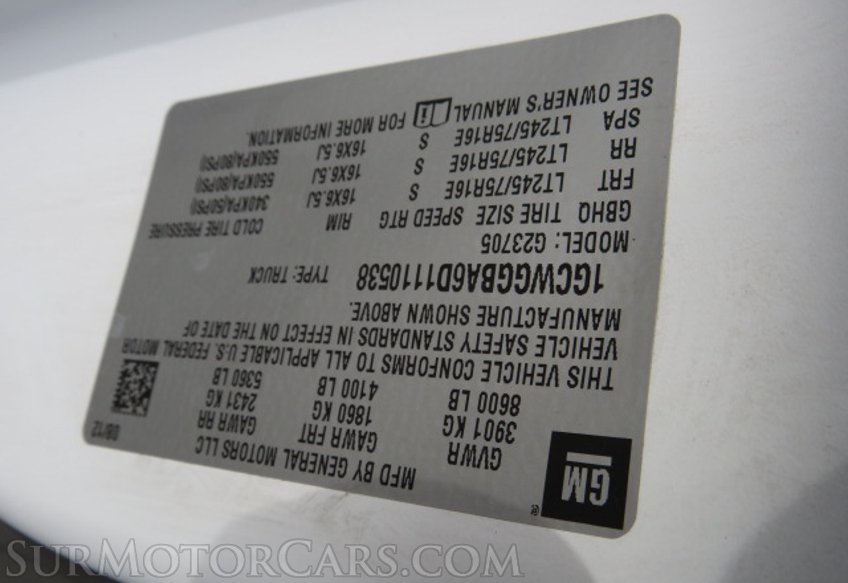 2013 Chevrolet Express Cargo Van - Image 42