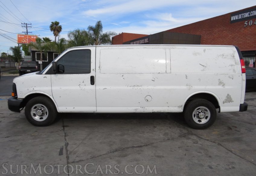 2013 Chevrolet Express Cargo Van - Image 3
