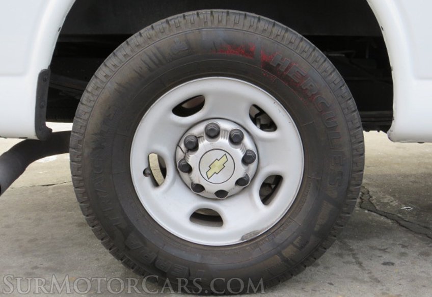 2013 Chevrolet Express Cargo Van - Image 41