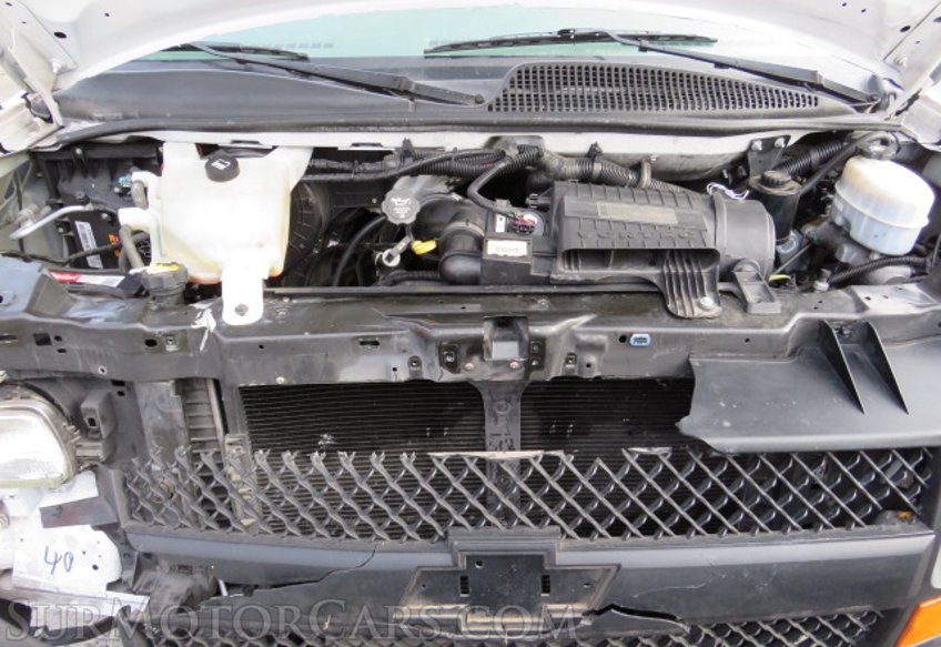 2013 Chevrolet Express Cargo Van - Image 15