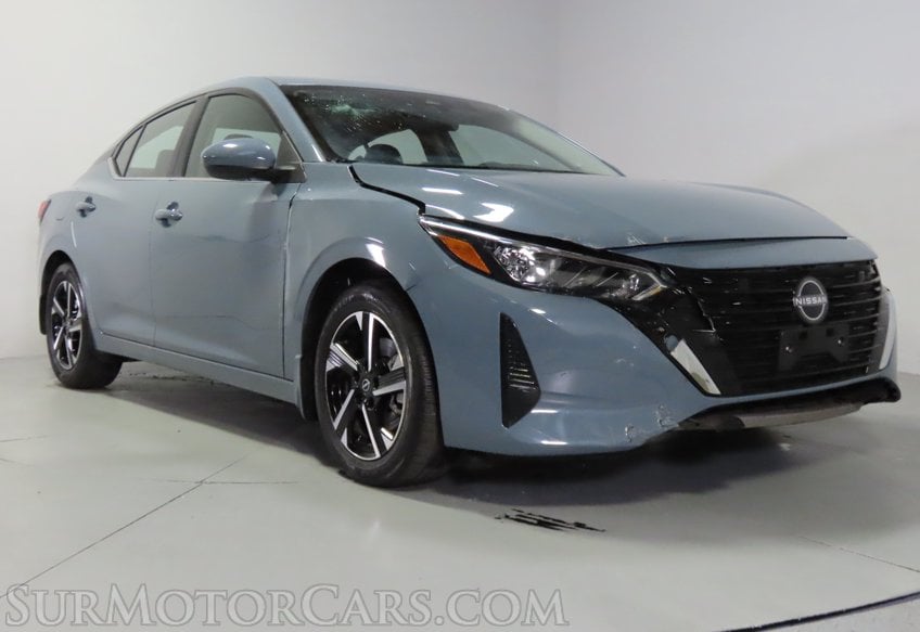 2025 Nissan Sentra - Image 4