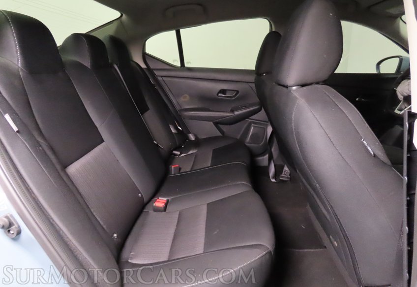 2025 Nissan Sentra - Image 28