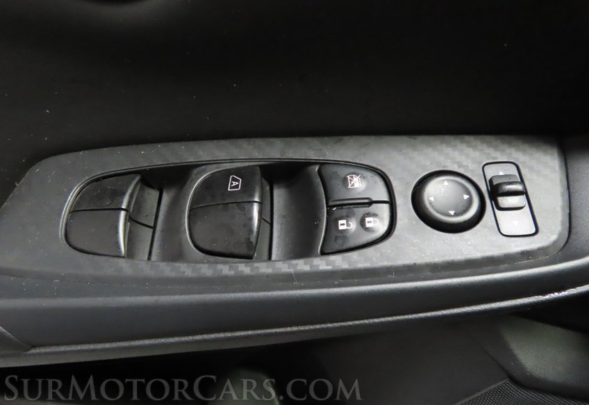 2025 Nissan Sentra - Image 41