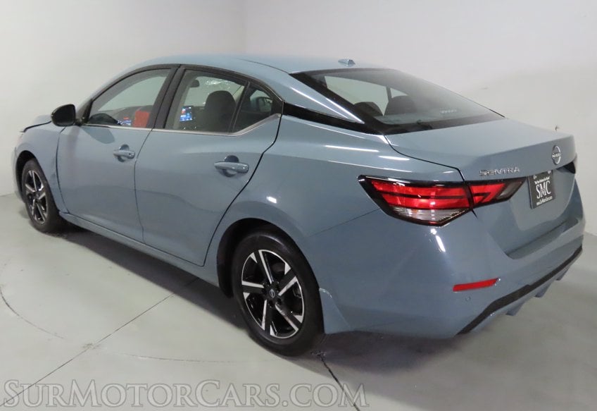 2025 Nissan Sentra - Image 8