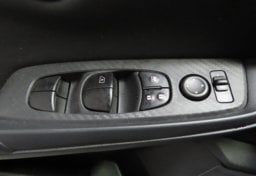 2025 Nissan Sentra - Image 41