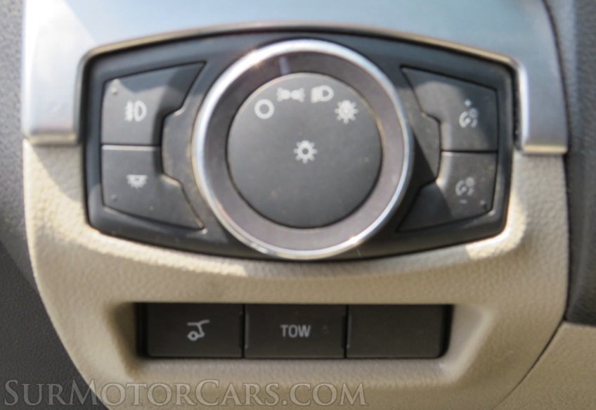 2018 Ford Explorer - Image 38