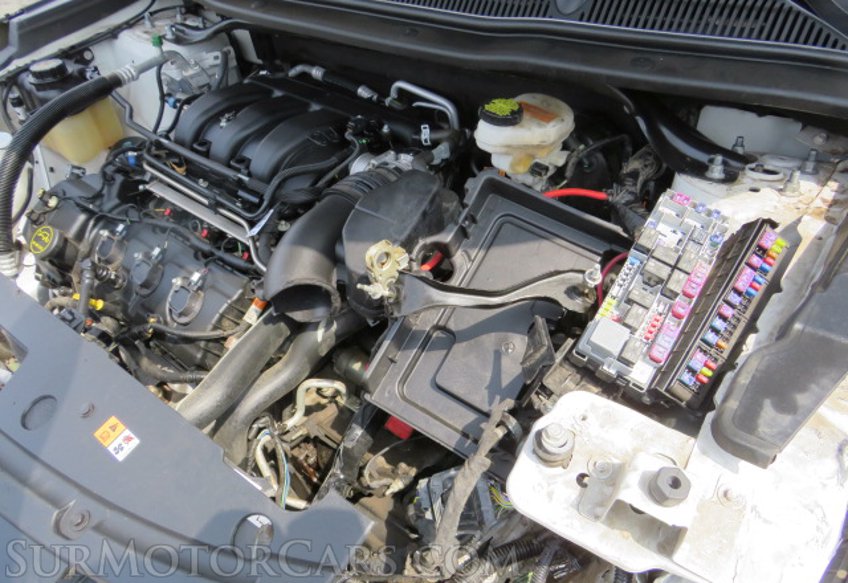 2018 Ford Explorer - Image 55