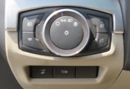 2018 Ford Explorer - Image 38