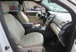 2018 Ford Explorer - Image 25