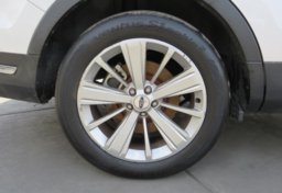 2018 Ford Explorer - Image 17