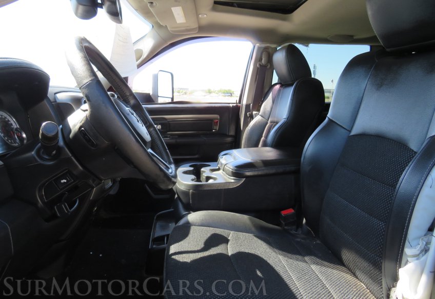 2018 Ram 3500 - Image 29