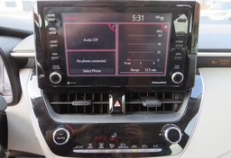 2022 Toyota Corolla - Image 35