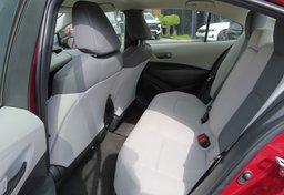 2022 Toyota Corolla - Image 29