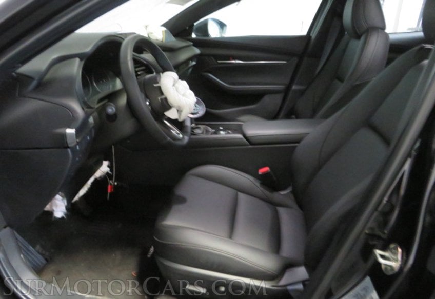 2023 Mazda Mazda3 Hatchback - Image 28