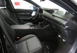 2023 Mazda Mazda3 Hatchback - Image 25