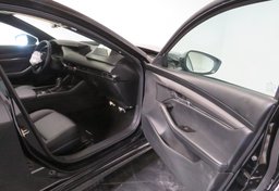 2023 Mazda Mazda3 Hatchback - Image 21