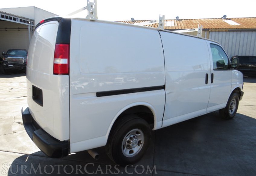2019 Chevrolet Express Cargo Van - Image 5