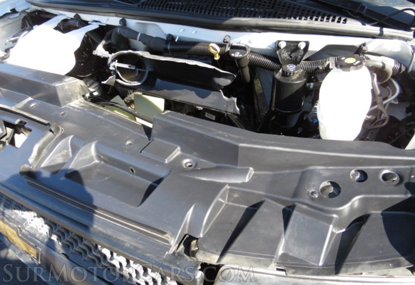 2019 Chevrolet Express Cargo Van - Image 39