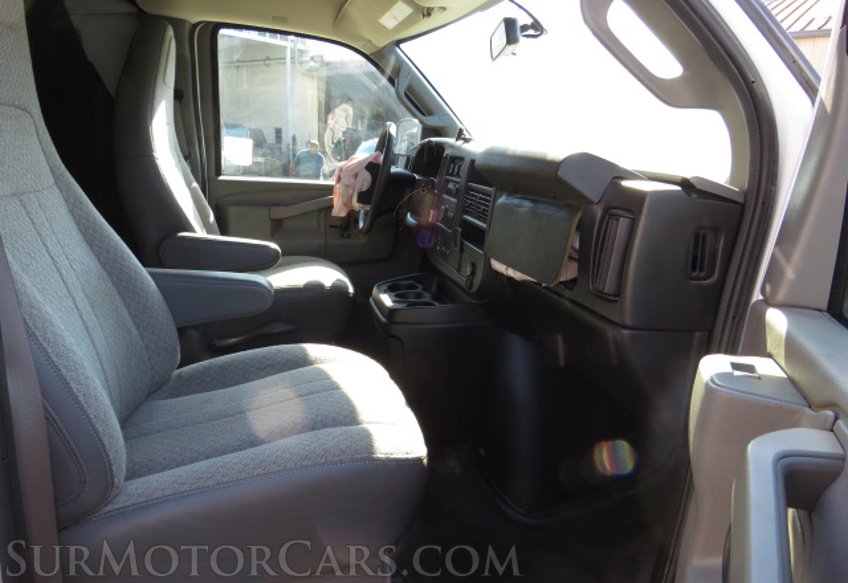 2019 Chevrolet Express Cargo Van - Image 20