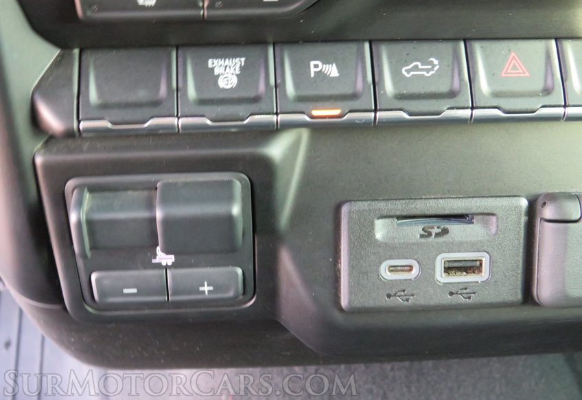 2023 GMC Sierra 3500HD - Image 98