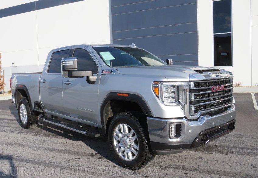 2023 GMC Sierra 3500HD - Image 5