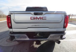 2023 GMC Sierra 3500HD - Image 13