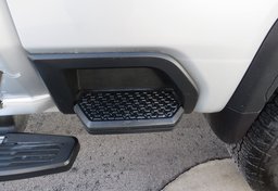 2023 GMC Sierra 3500HD - Image 59