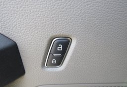 2019 Ford F-150 - Image 36