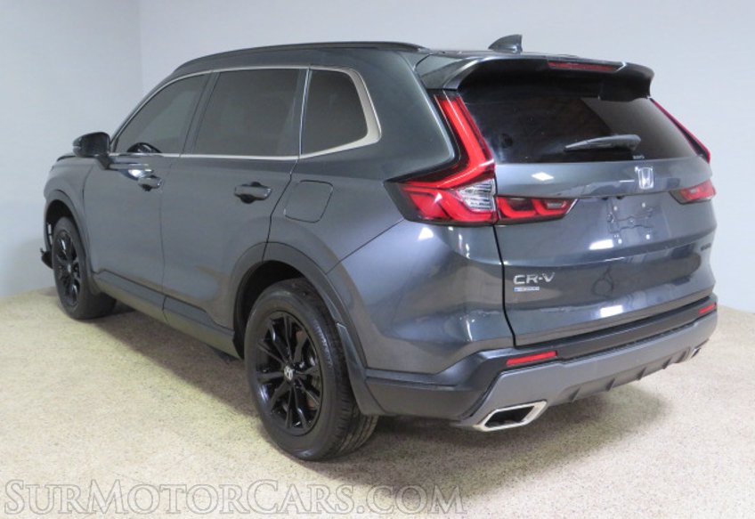 2023 Honda CR-V Hybrid - Image 8