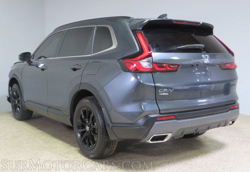 2023 Honda CR-V Hybrid - Image 10