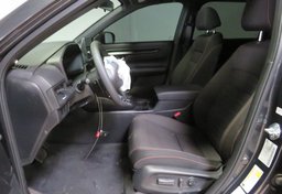 2023 Honda CR-V Hybrid - Image 29