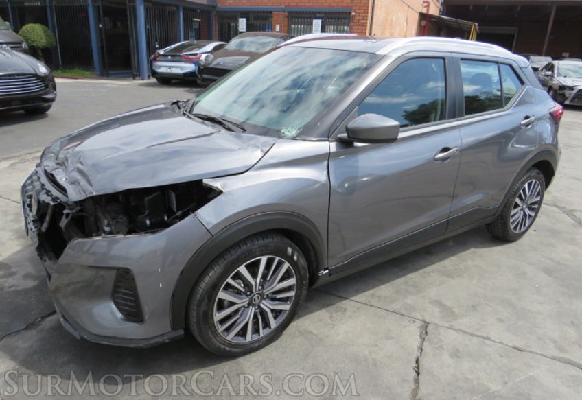 2021 Nissan Kicks - Image 2