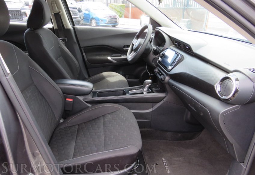 2021 Nissan Kicks - Image 23