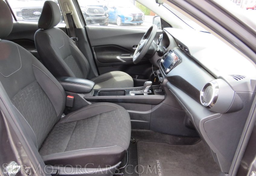 2021 Nissan Kicks - Image 24