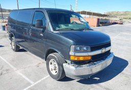 2017 Chevrolet Express - Image 1