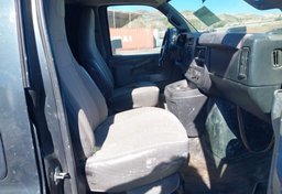 2017 Chevrolet Express - Image 12