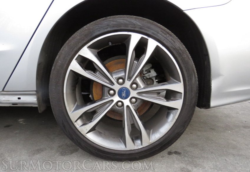 2020 Ford Fusion - Image 11